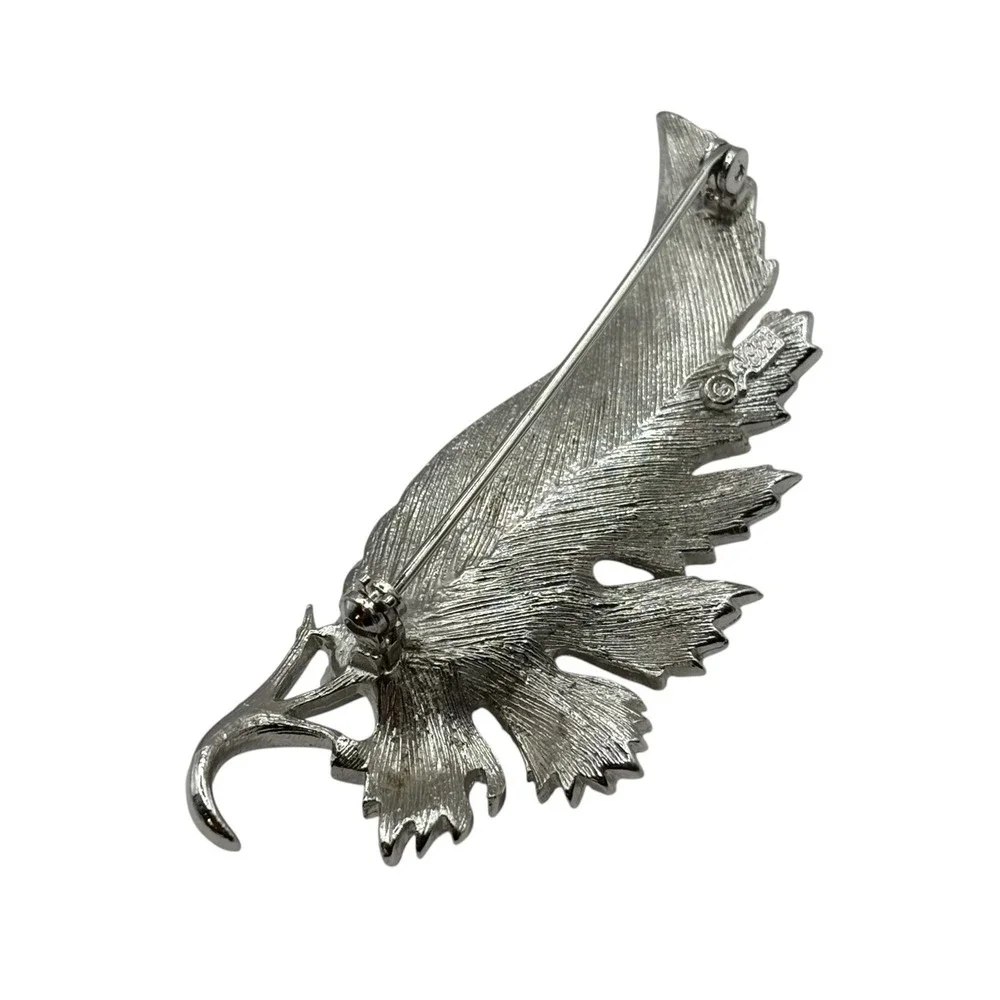 Coro Pegasus Leaf‎ Brooch Silver Tone Textured  Curled Vintage Nature 3D Brushed
